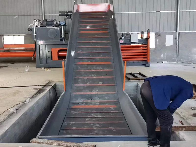 全自动打包机在工作的过程中要注意以下问题